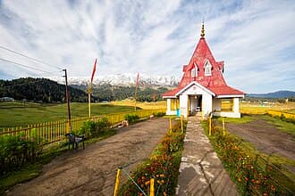 Kashmir Tour Package from Delhi (Direct Flight + Houseboat Stay)